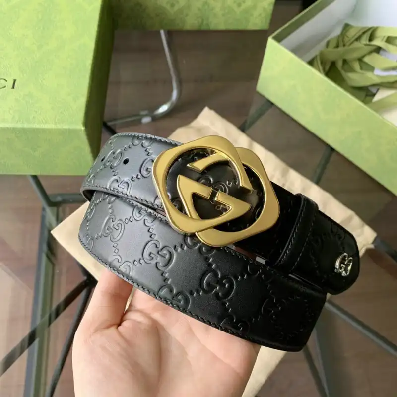 G*u*i belts 2201xa0022
