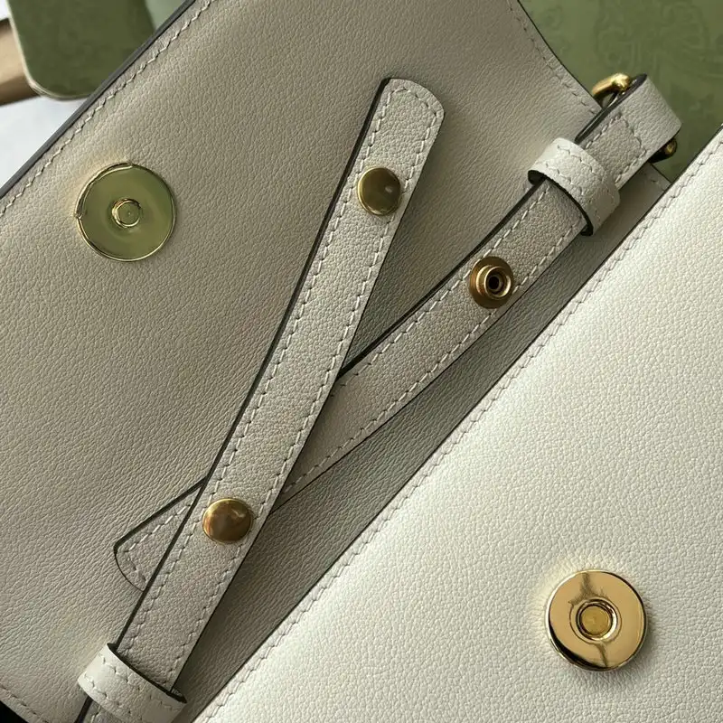 G*u*i bag 2201ya0046