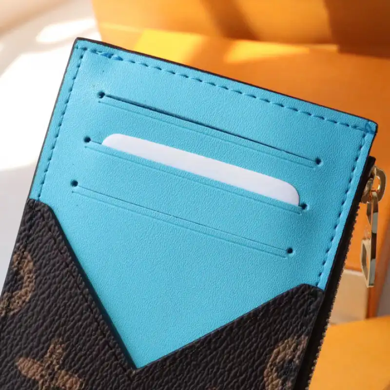 LV Bag 2204DJ0027