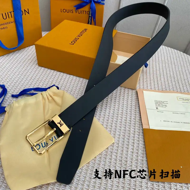 LV Belts 2204XA0144