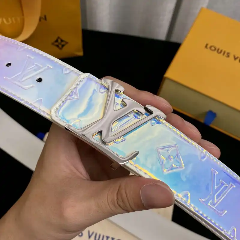 LV Belts 2204XA0190