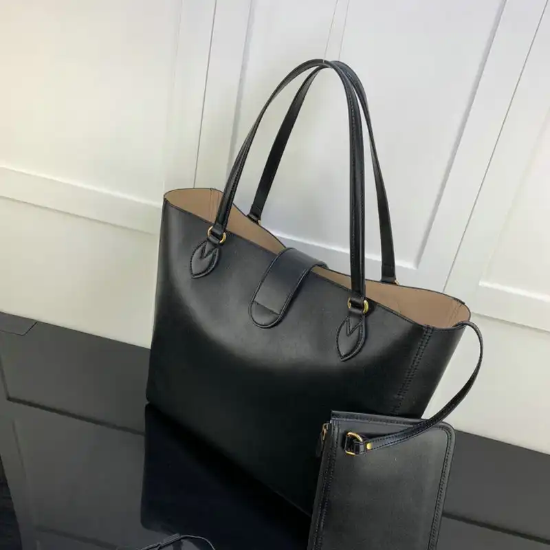 G*u*i bag 2204ya0012