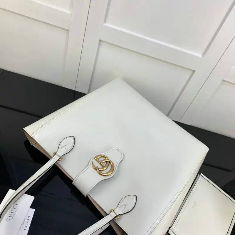 G*u*i bag 2204ya0013