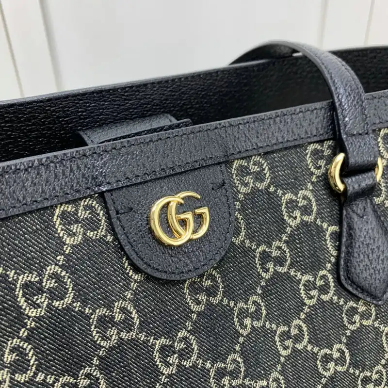 G*u*i bag 2204ya0014