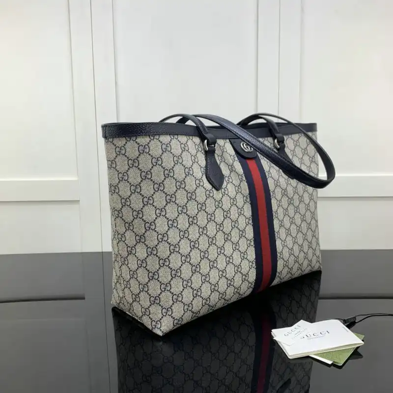 G*u*i bag 2204ya0015