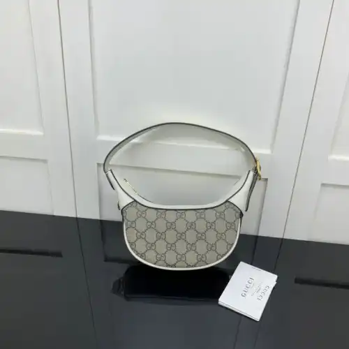 G*u*i bag 2204ya0025