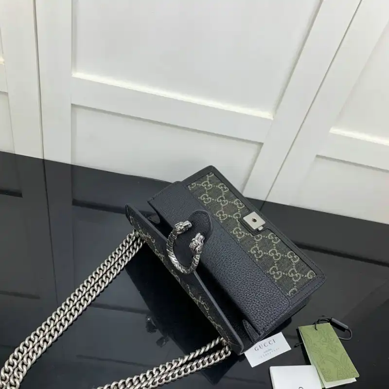 G*u*i bag 2204ya0028