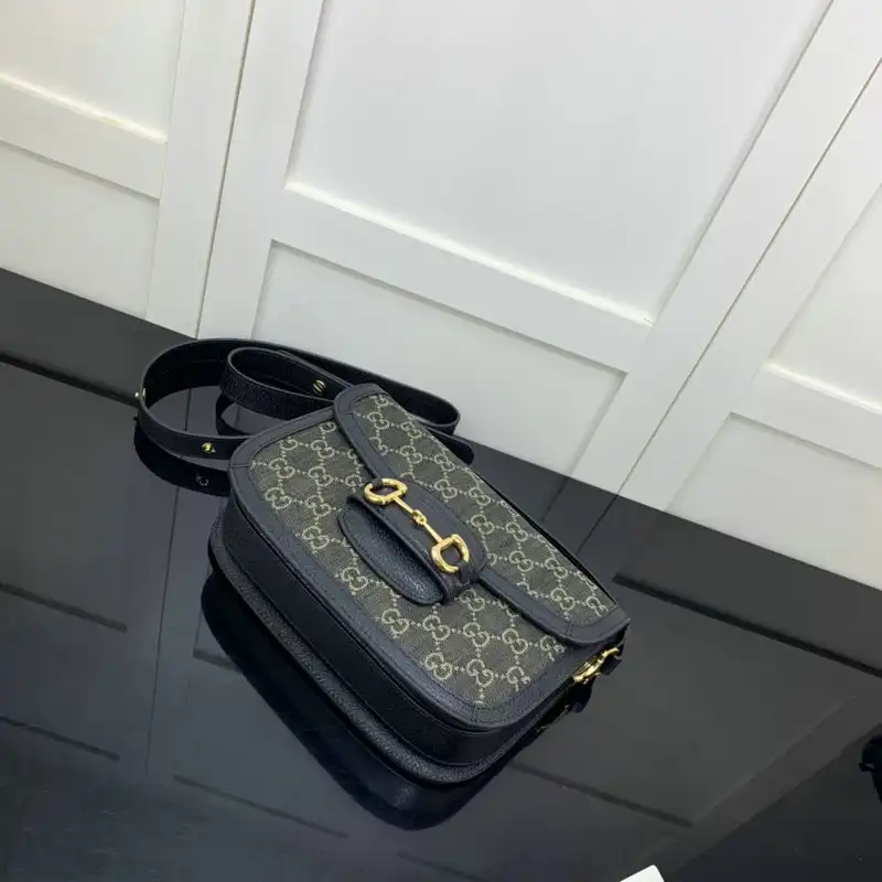 G*u*i bag 2204ya0029