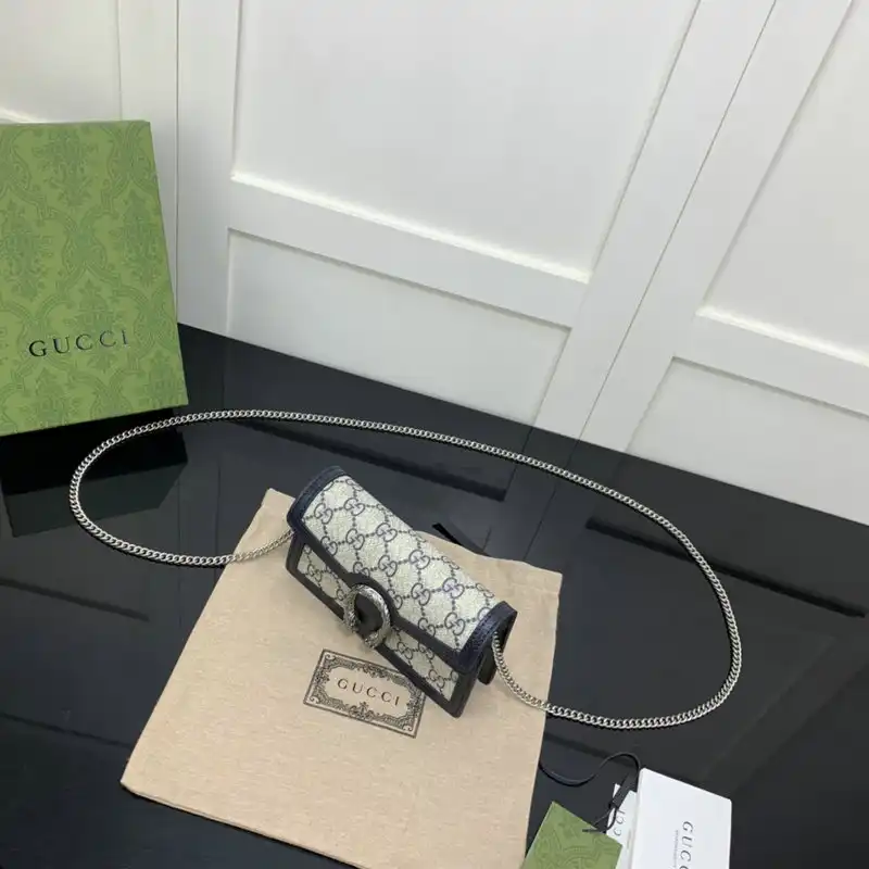 G*u*i bag 2204ya0032