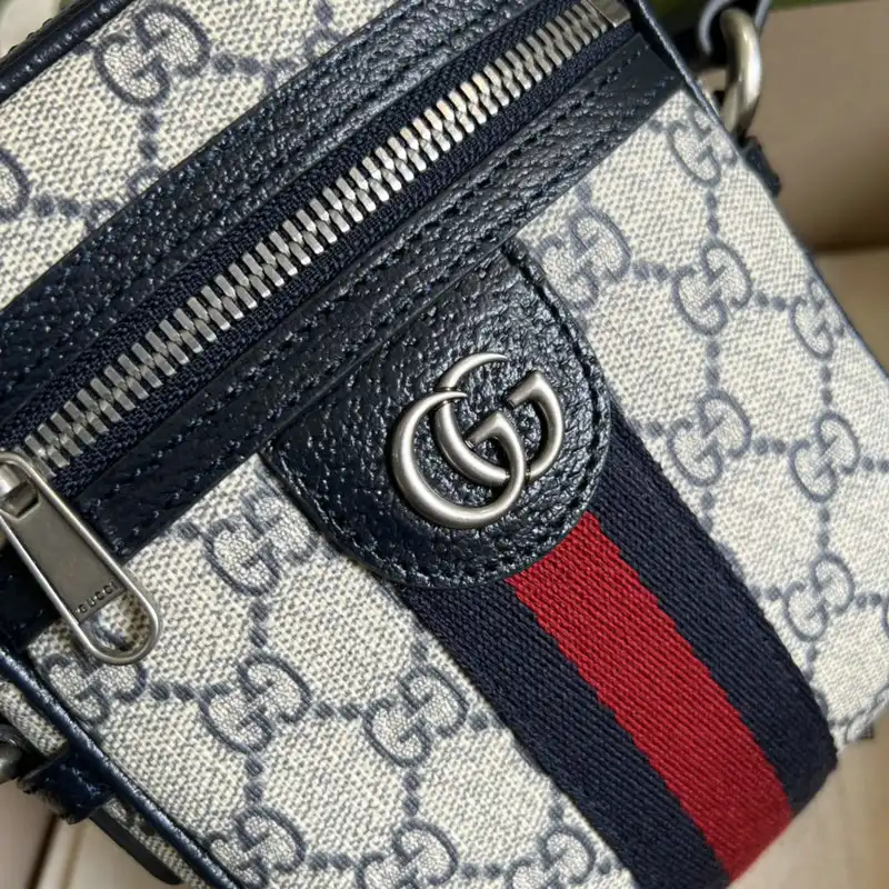G*u*i bag 2204ya0065