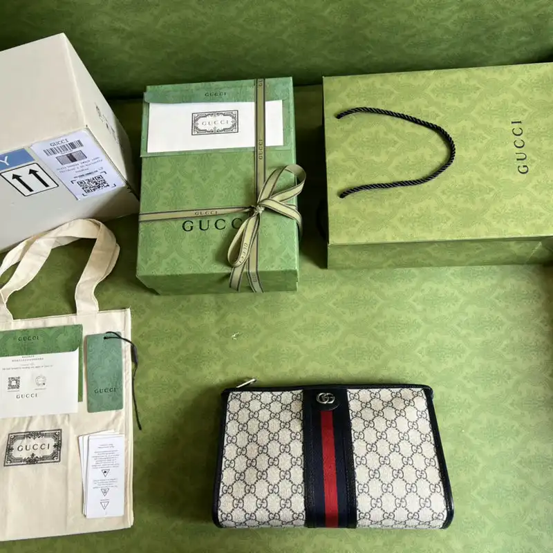 G*u*i bag 2204ya0066
