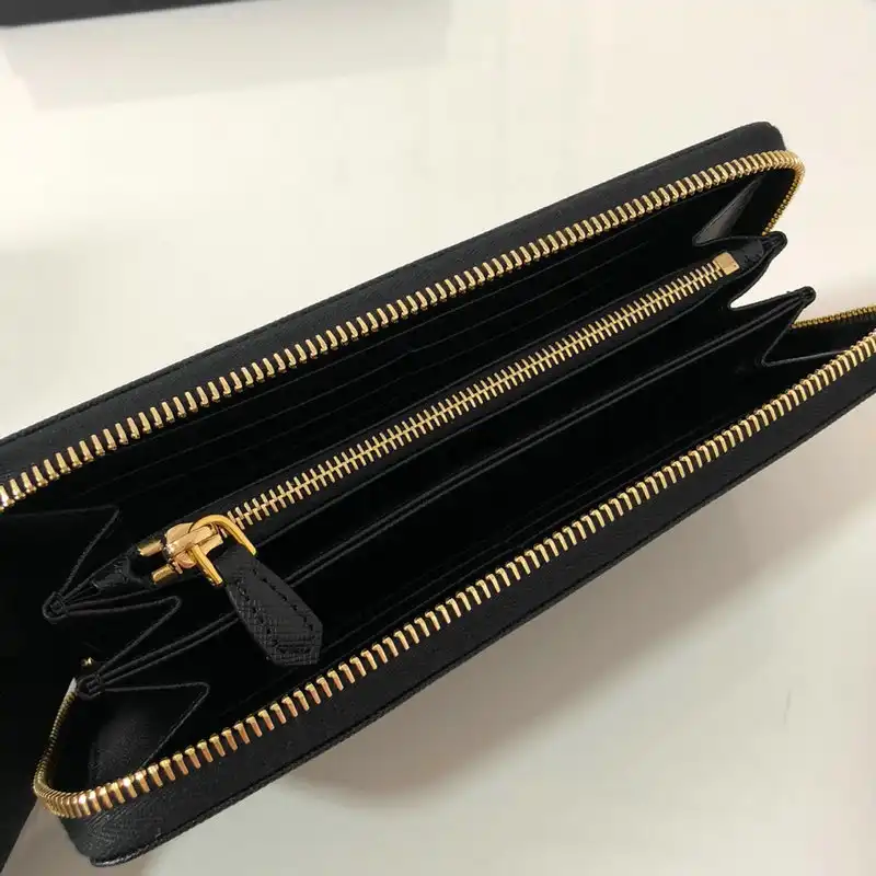 Prada Bag 2204YZ0013