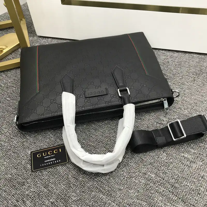 G*u*i bag 2204yz0032