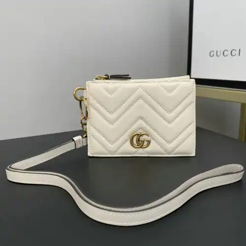 G*u*i bag 2205dj0002