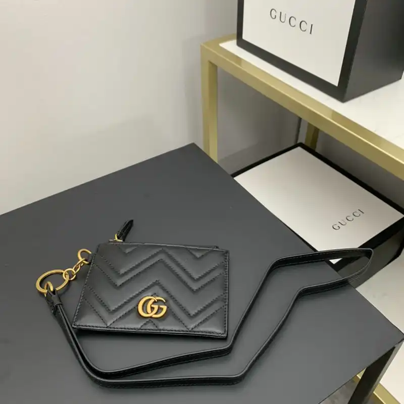 G*u*i bag 2205dj0005