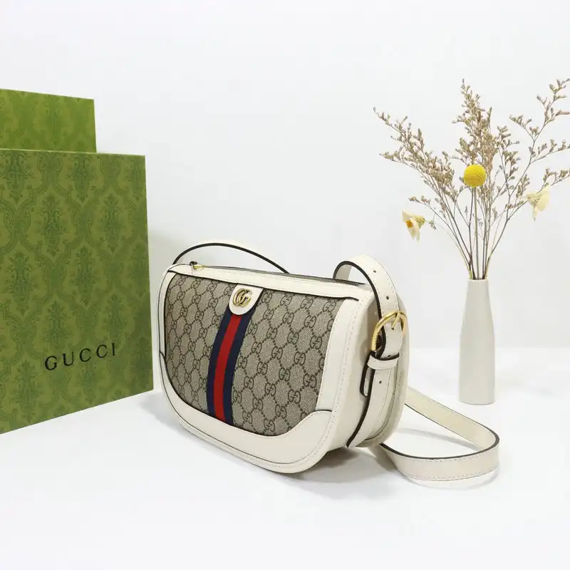 G*u*i bag 2205dj0010
