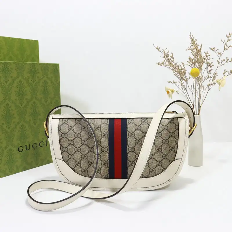 G*u*i bag 2205dj0010