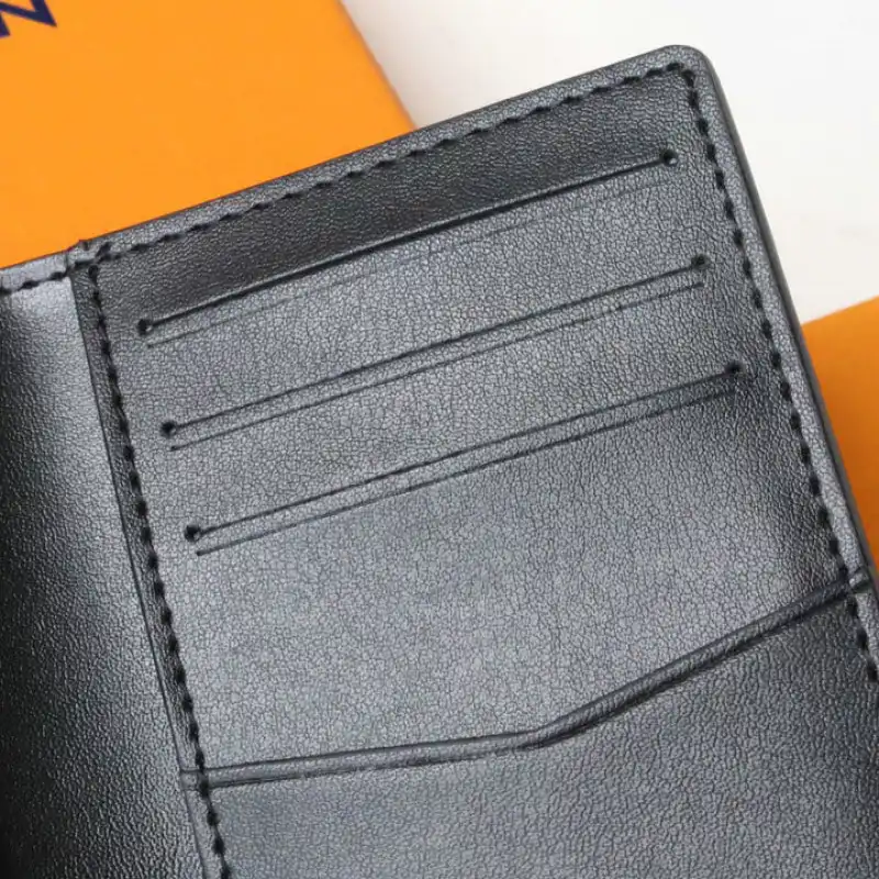 LV Bag 2205DJ0016