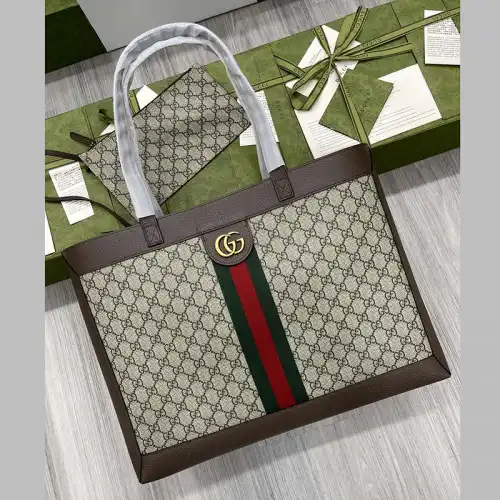 G*u*i bag 2205ht0020