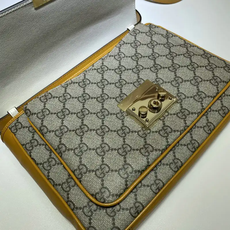 G*u*i bag 2205ya0020