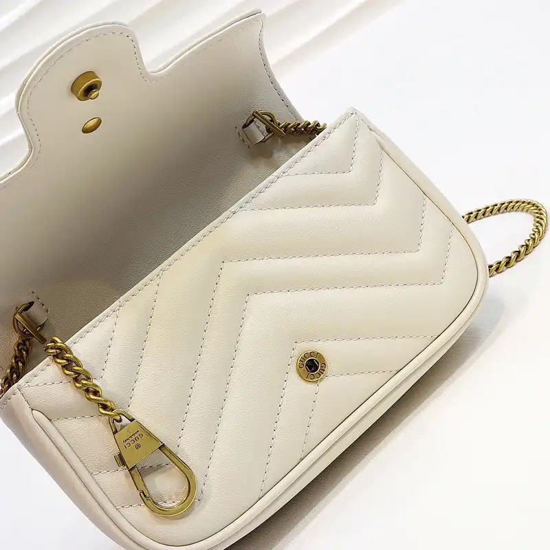 G*u*i bag 2206dj0001