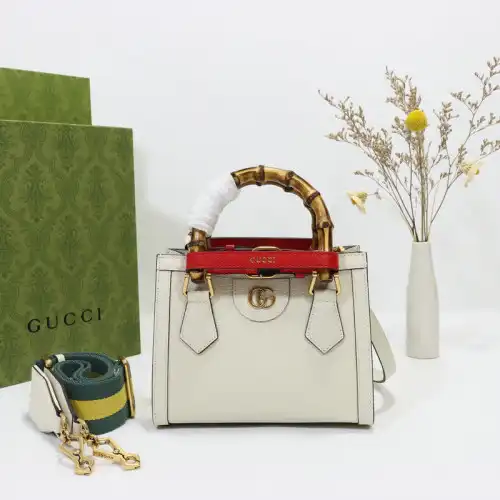 G*u*i bag 2206dj0036
