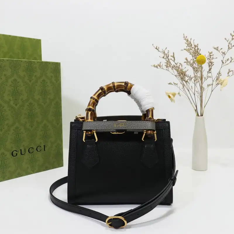 G*u*i bag 2206dj0037