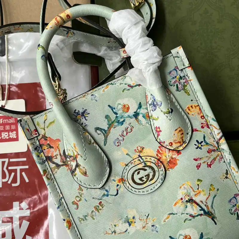 G*u*i bag 2206ya0003