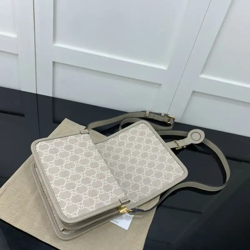 G*u*i bag 2206ya0017