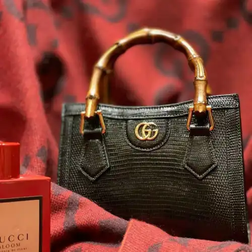 G*u*i bag 2206ya0033
