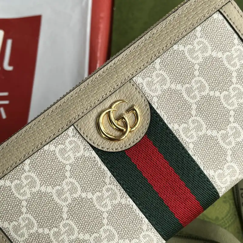 G*u*i bag 2206ya0039