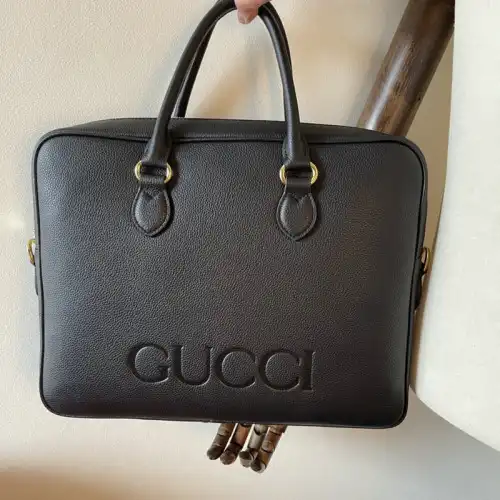 G*u*i bag 2207pj0015