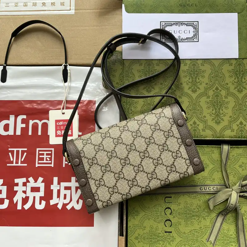 G*u*i bag 2207ya0012