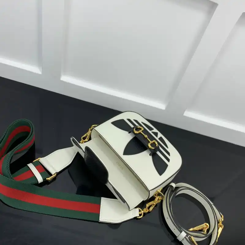 G*u*i bag 2207ya0038