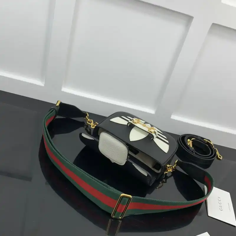 G*u*i bag 2207ya0039