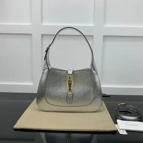 G*u*i bag 2207ya0070