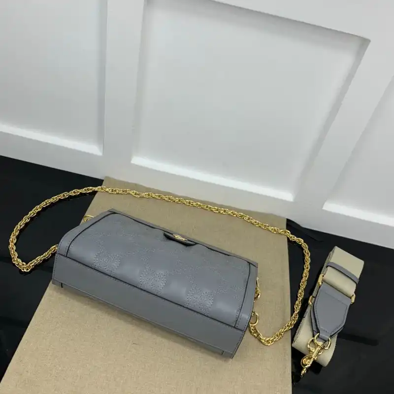 G*u*i bag 2208ya0025