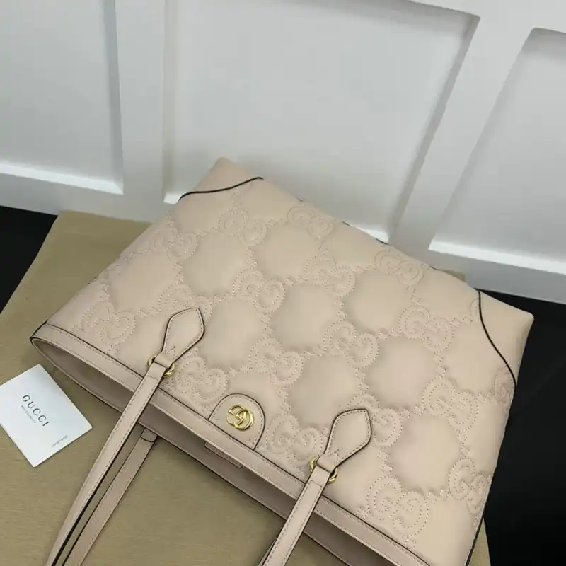 G*u*i bag 2208ya0027
