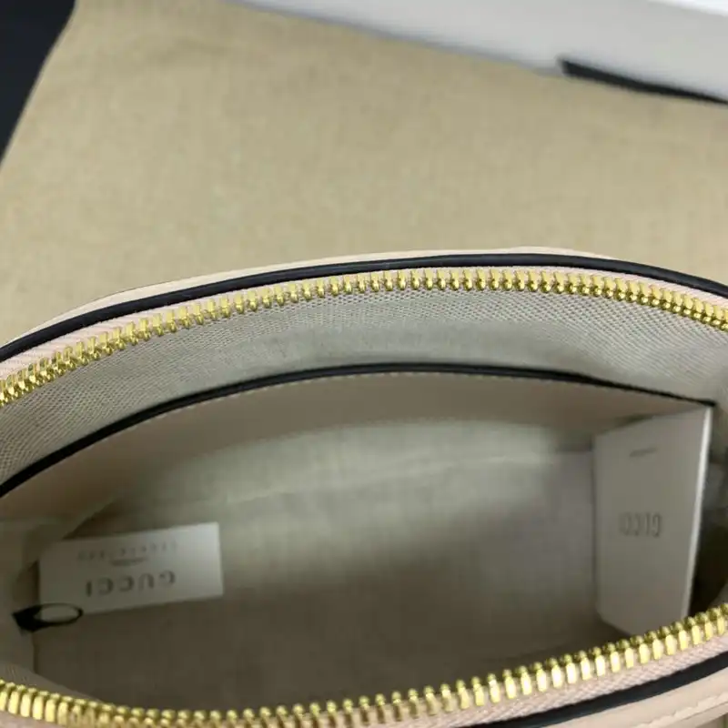 G*u*i bag 2208ya0031