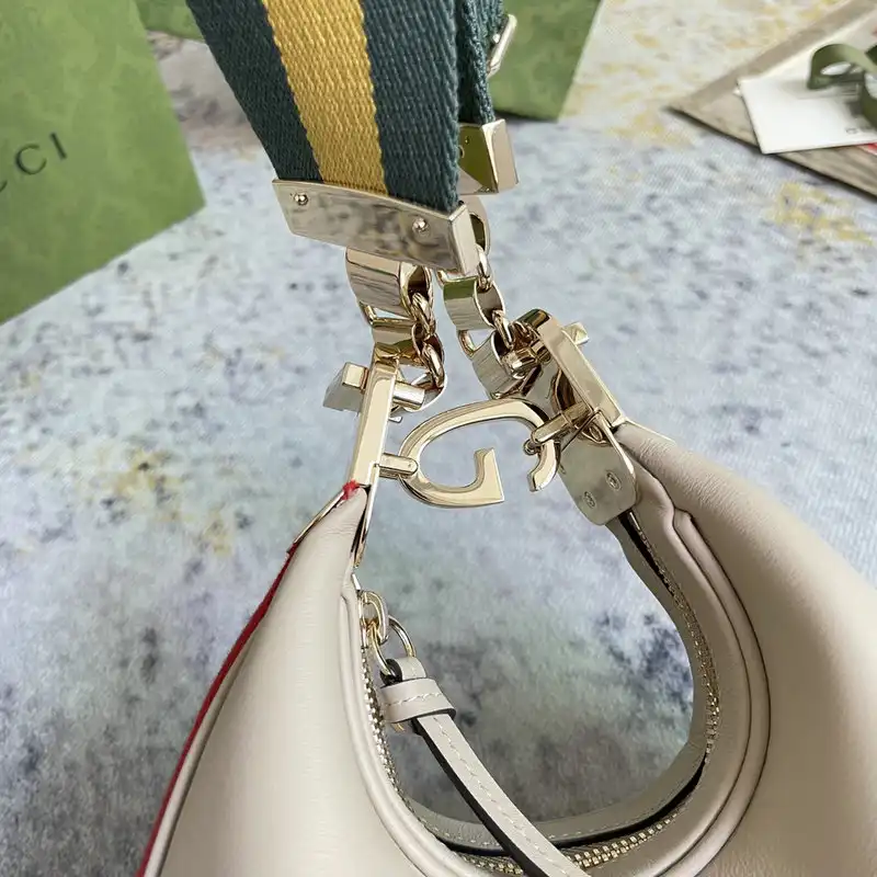 G*u*i bag 2209dj0032