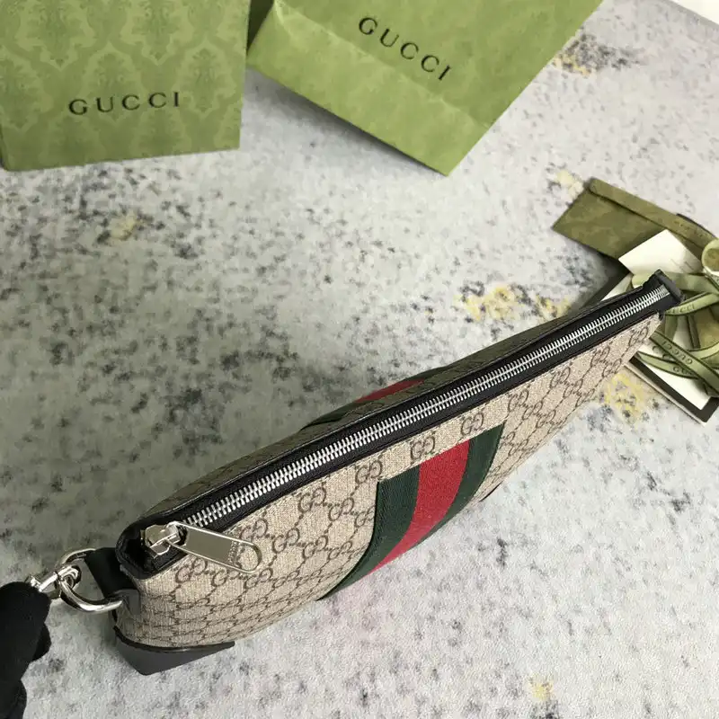 G*u*i bag 2209dj0048
