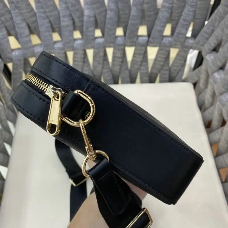 G*u*i bag 2209yz0003