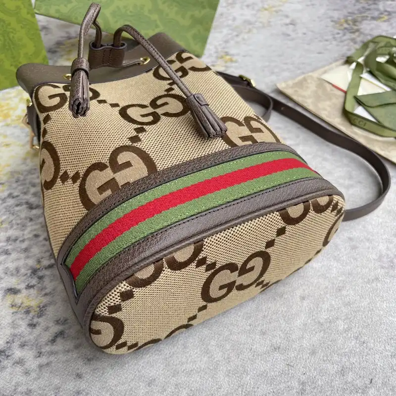 G*u*i bag 2210dj0018