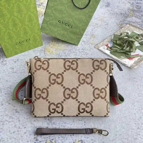 G*u*i bag 2210dj0019