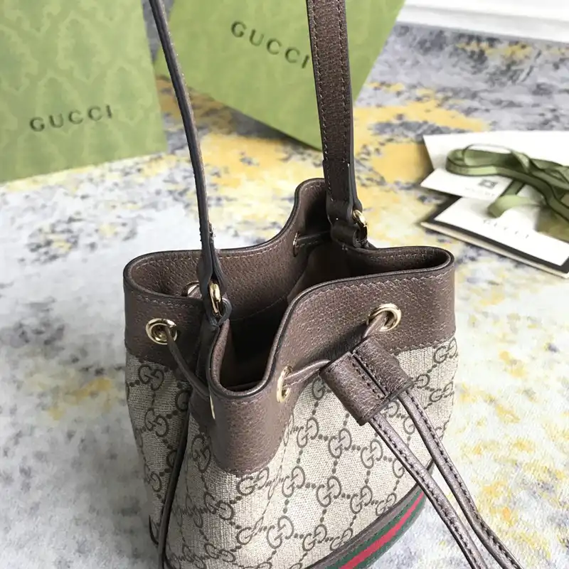 G*u*i bag 2210dj0034