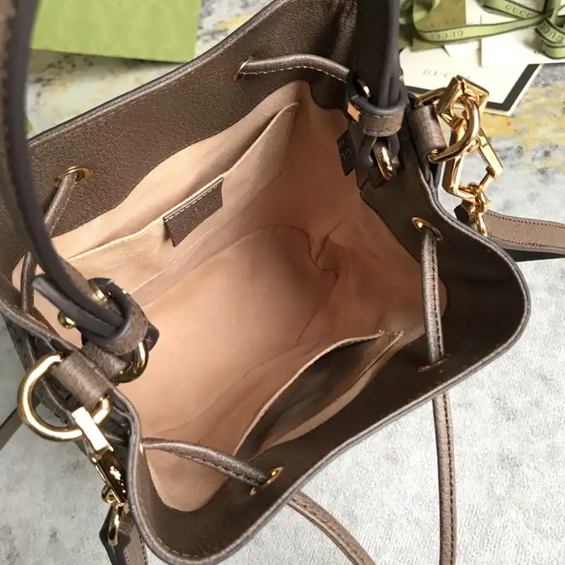 G*u*i bag 2210dj0035