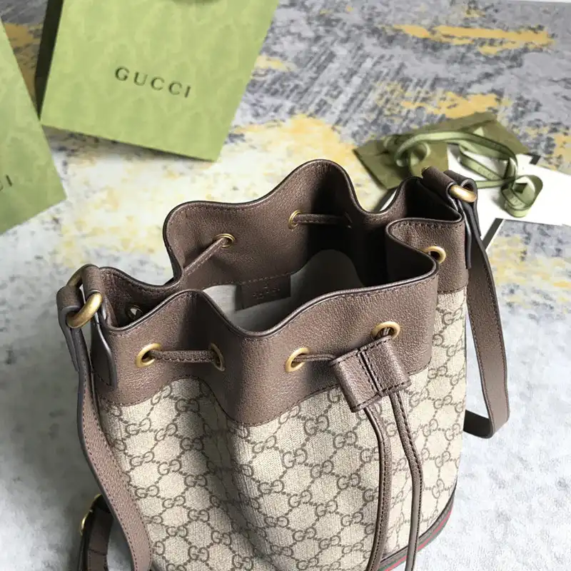 G*u*i bag 2210dj0036
