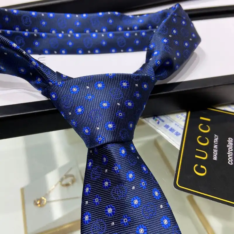 TIES Tie 2210WH0206