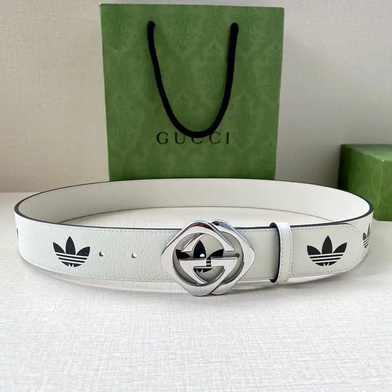 G*u*i belts 2210xa0055