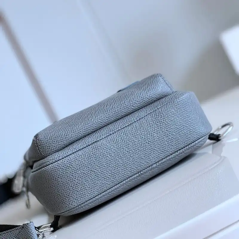 LV Bag 2210YA0085